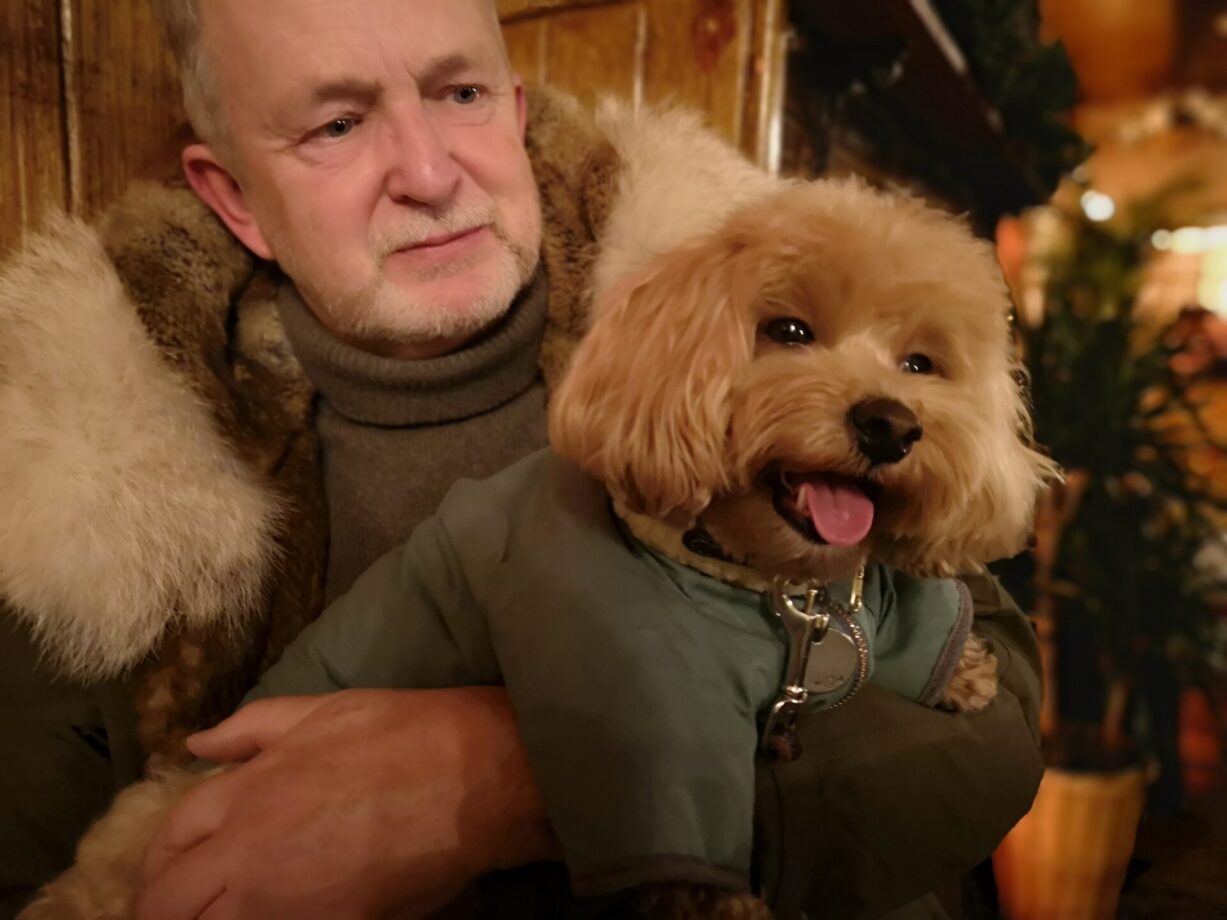 Dog and owner at The Harlequin pub, Clerkenwell, London